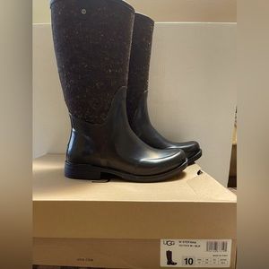 UGG STEFANA Water/snow boots.